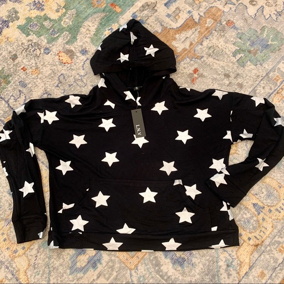 L.N.V. Silver metallic star cropped hoodie - Picture 2 of 9
